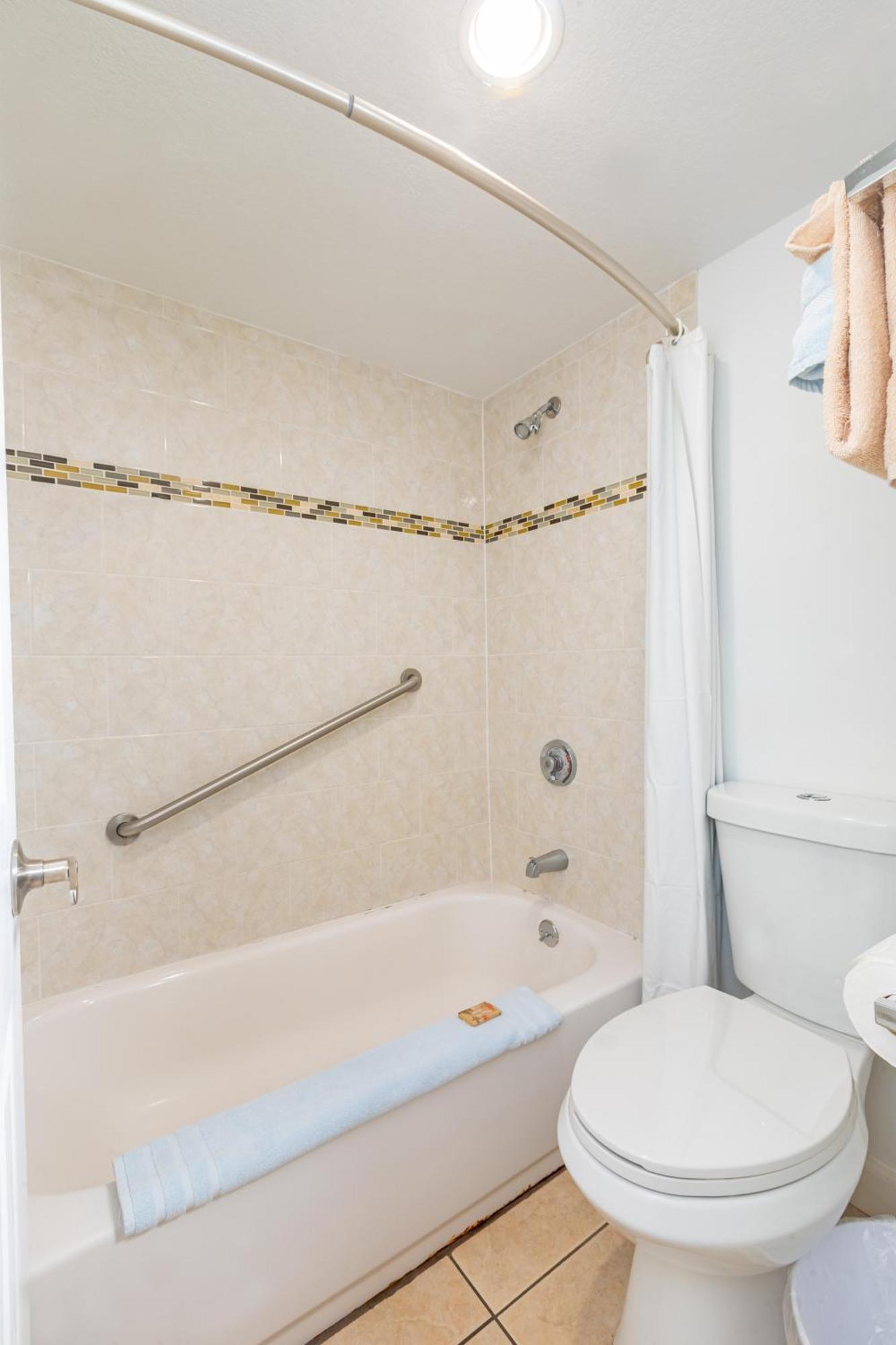 Fantasy Island Resort, Daytona Beach Shores Phòng bức ảnh